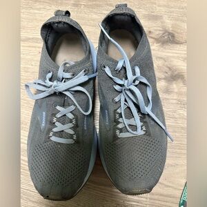 Brooks Levitate 3